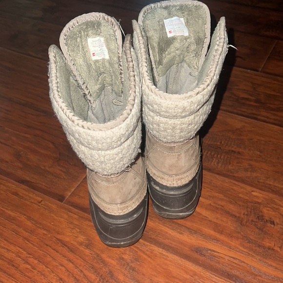North face winter boots - Picture 3 of 5